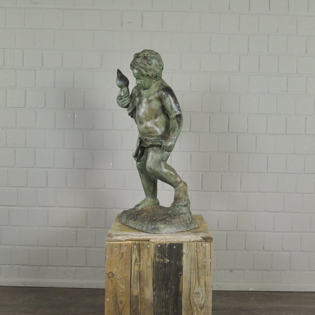 Skulptur Dekoration Putte mit Fackel Bronze 0,77 m