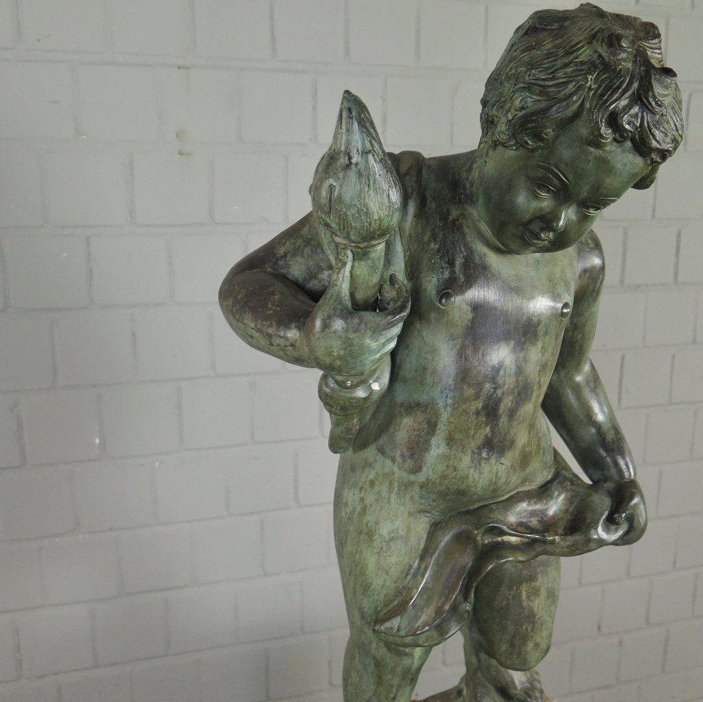 Skulptur Dekoration Putte mit Fackel Bronze 0,77 m