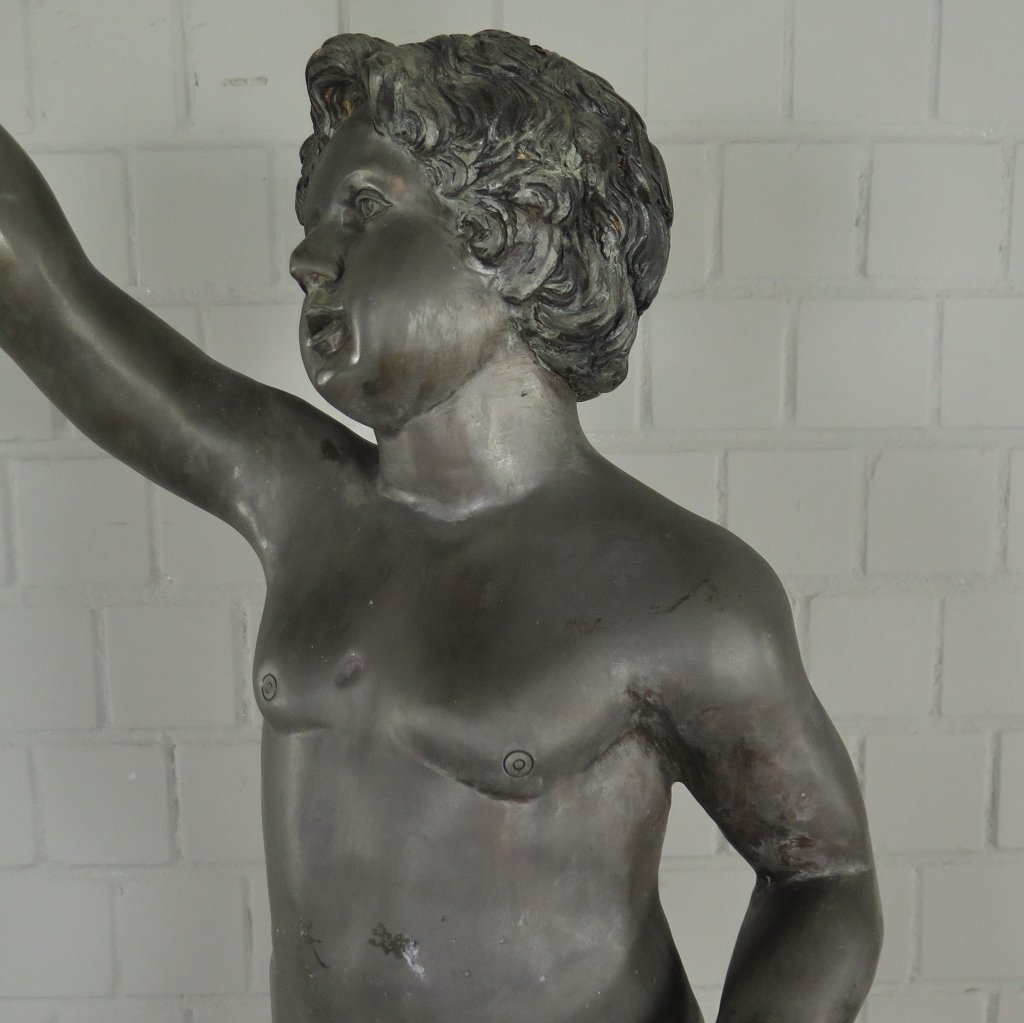 Skulptur Dekoration Putte mit Muschel 1,19 m