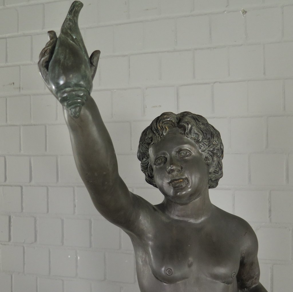 Skulptur Dekoration Putte mit Muschel 1,19 m