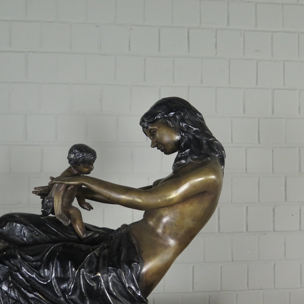 Skulptur Dekoration Frau mit Kind Bronze 0,63 m