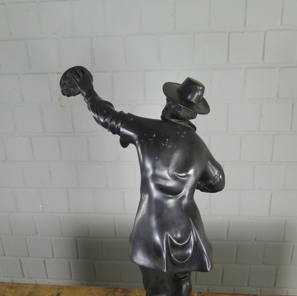 Skulptur Softballspieler Bronze 0,62m