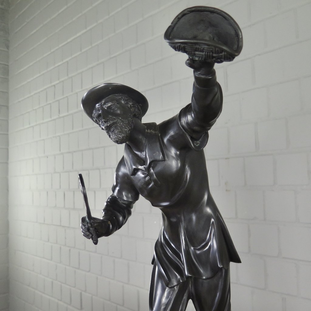 Skulptur Softballspieler Bronze 0,62m