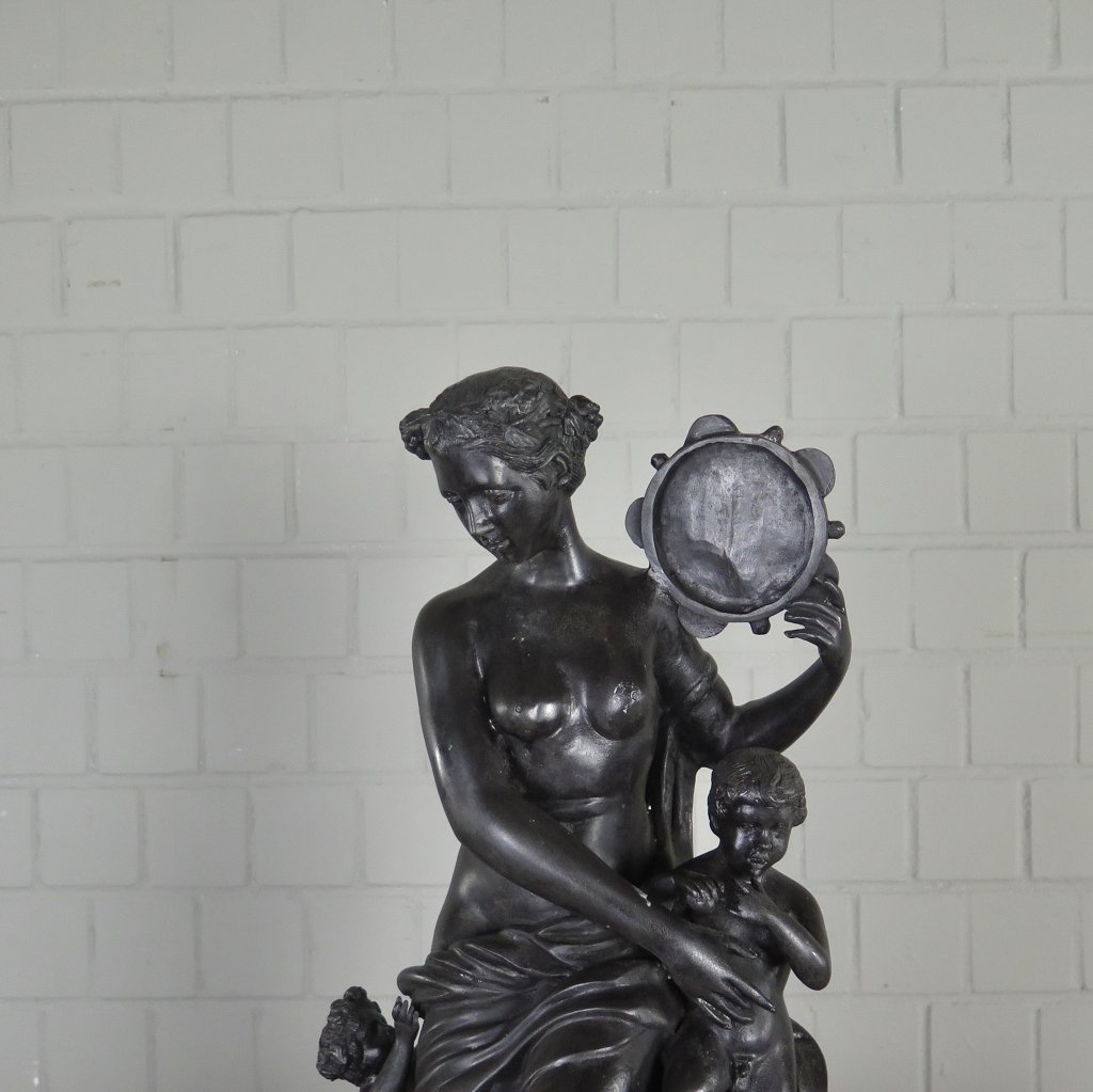 Skulptur Dekoration Frau mit Kindern Bronze 0,65 m