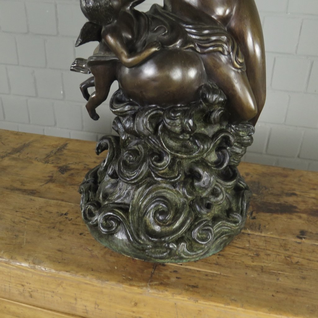 Kerzenständer Kandelaber Skulptur Frau mit Putte Bronze 0,83 m