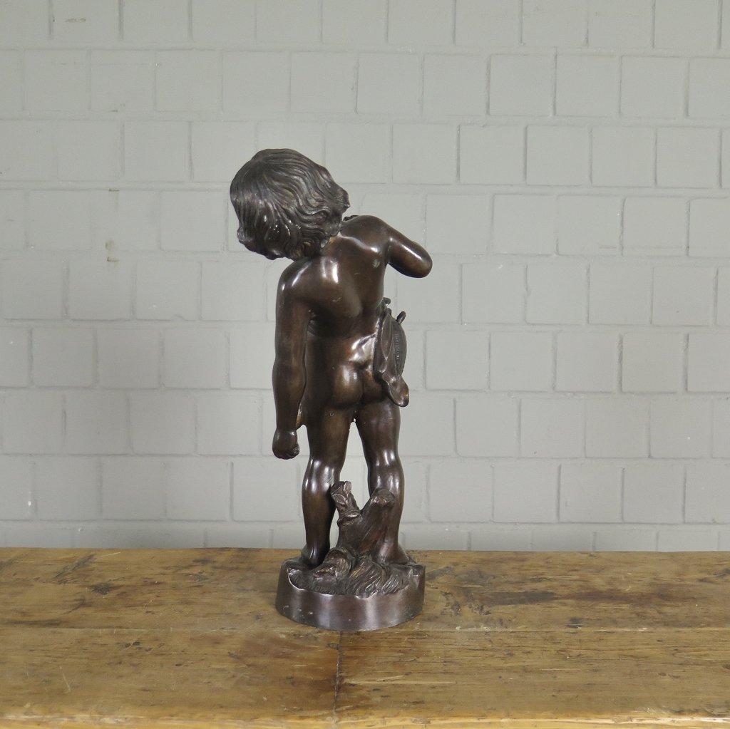 Skulptur Dekoration Putte mit Krug Bronze 0,43 m