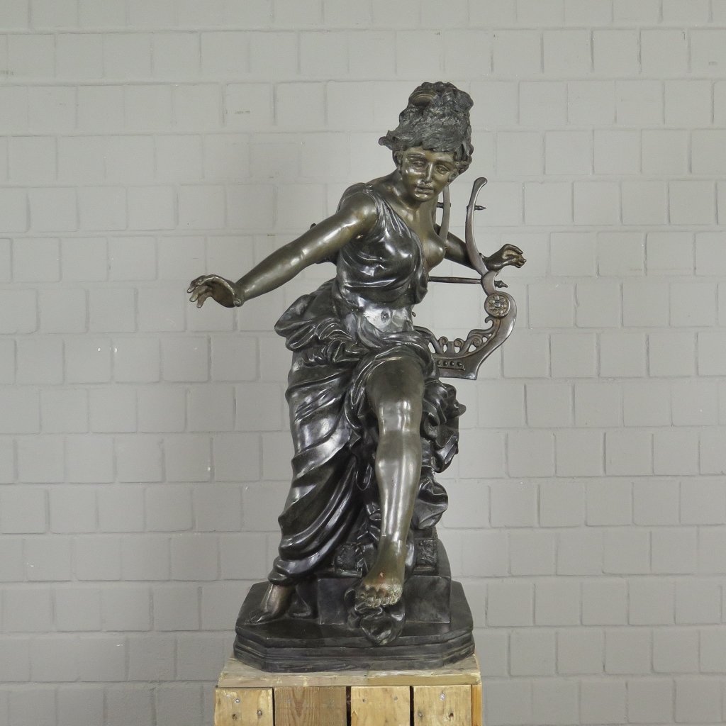 Skulptur Dekoration Frau mit Leier Bronze 0,97 m