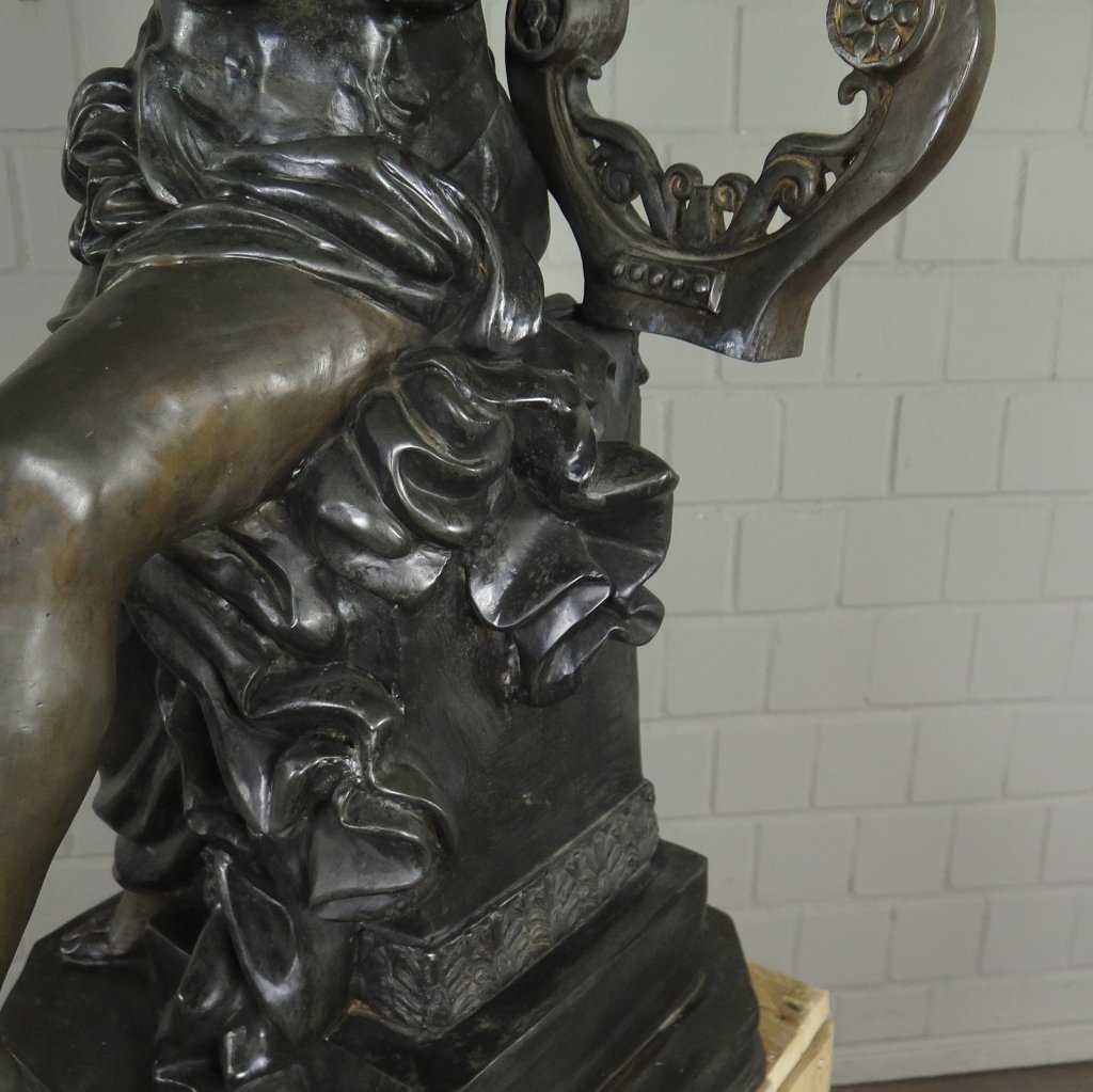 Skulptur Dekoration Frau mit Leier Bronze 0,97 m