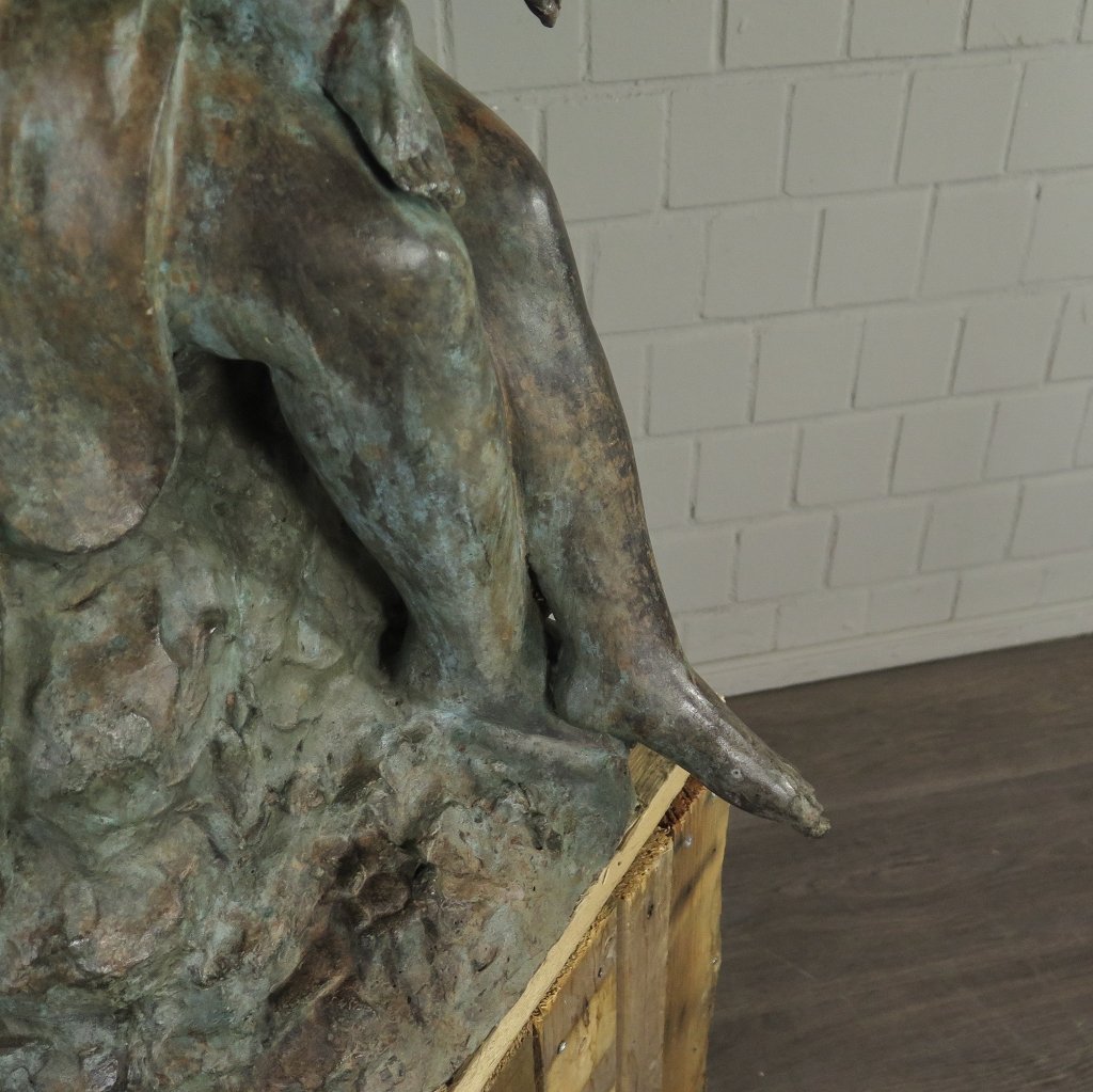 Skulptur Dekoration Frau mit Putte Bronze 1,09 m