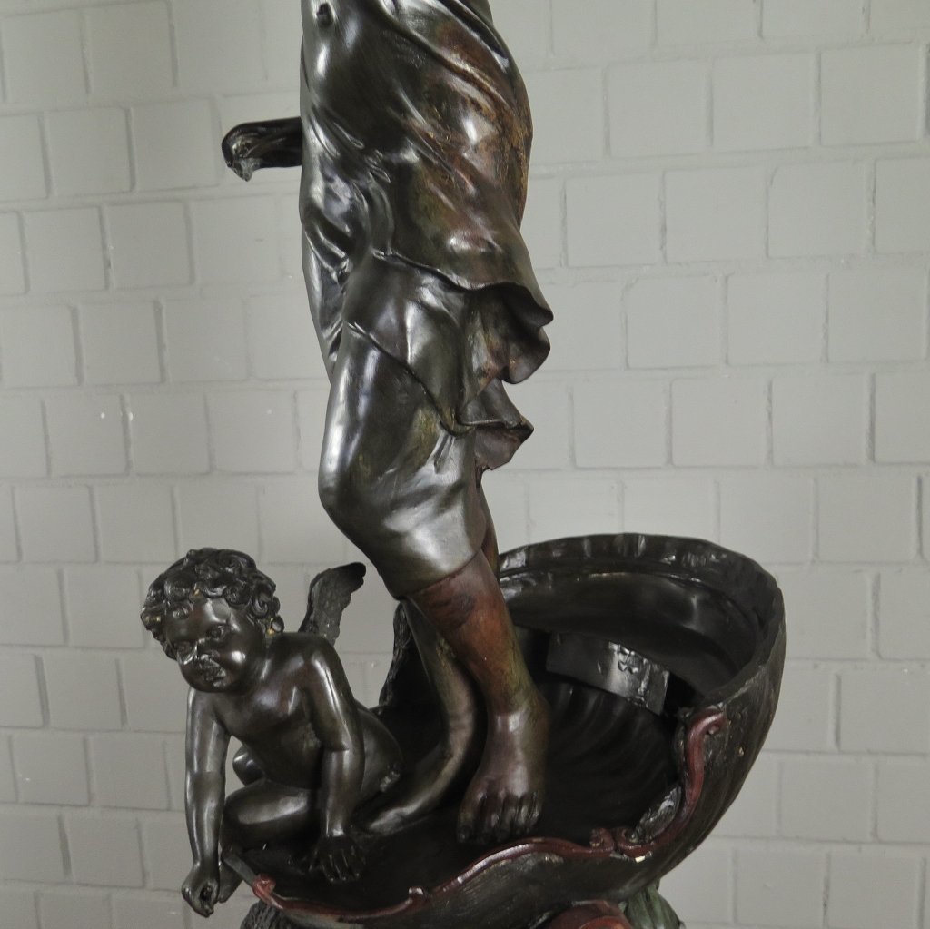 Skulptur Dekoration Nymphe mit Putte Bronze 1,38 m