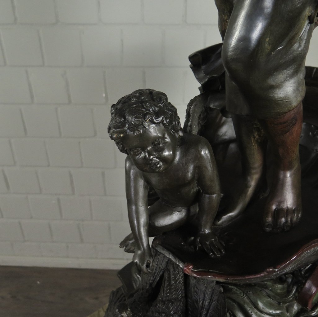 Skulptur Dekoration Nymphe mit Putte Bronze 1,38 m