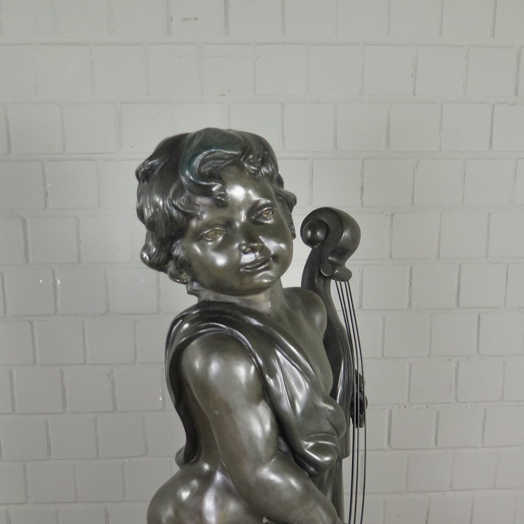 Skulptur Dekoration Putte mit Cello Bronze 0,87 m