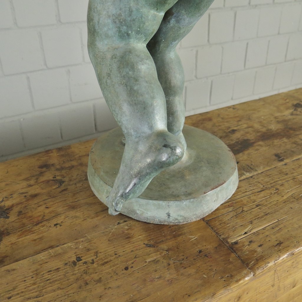 Wasserspeier Wasserspiel Putte mit Fisch Bronze 0,70 m
