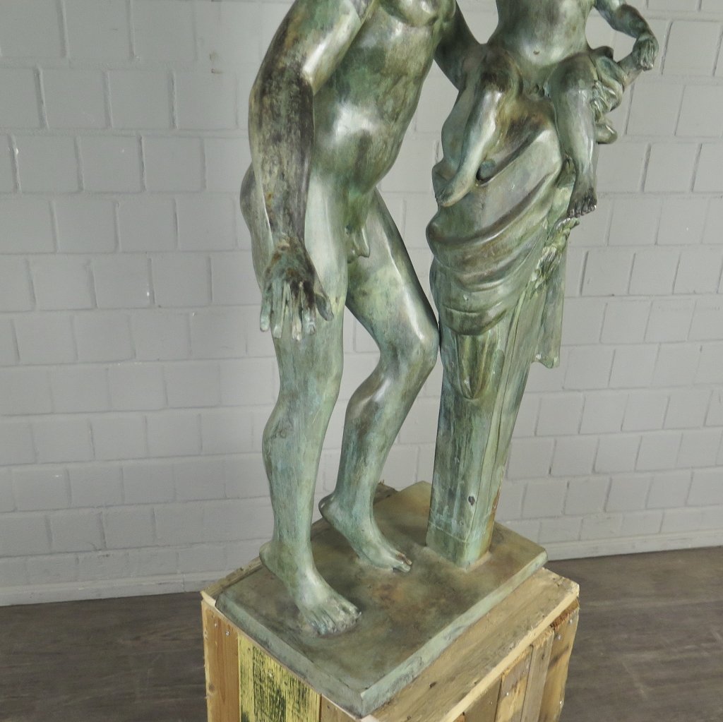 Skulptur Dekoration Mann mit Kind 1,10 m Bronze