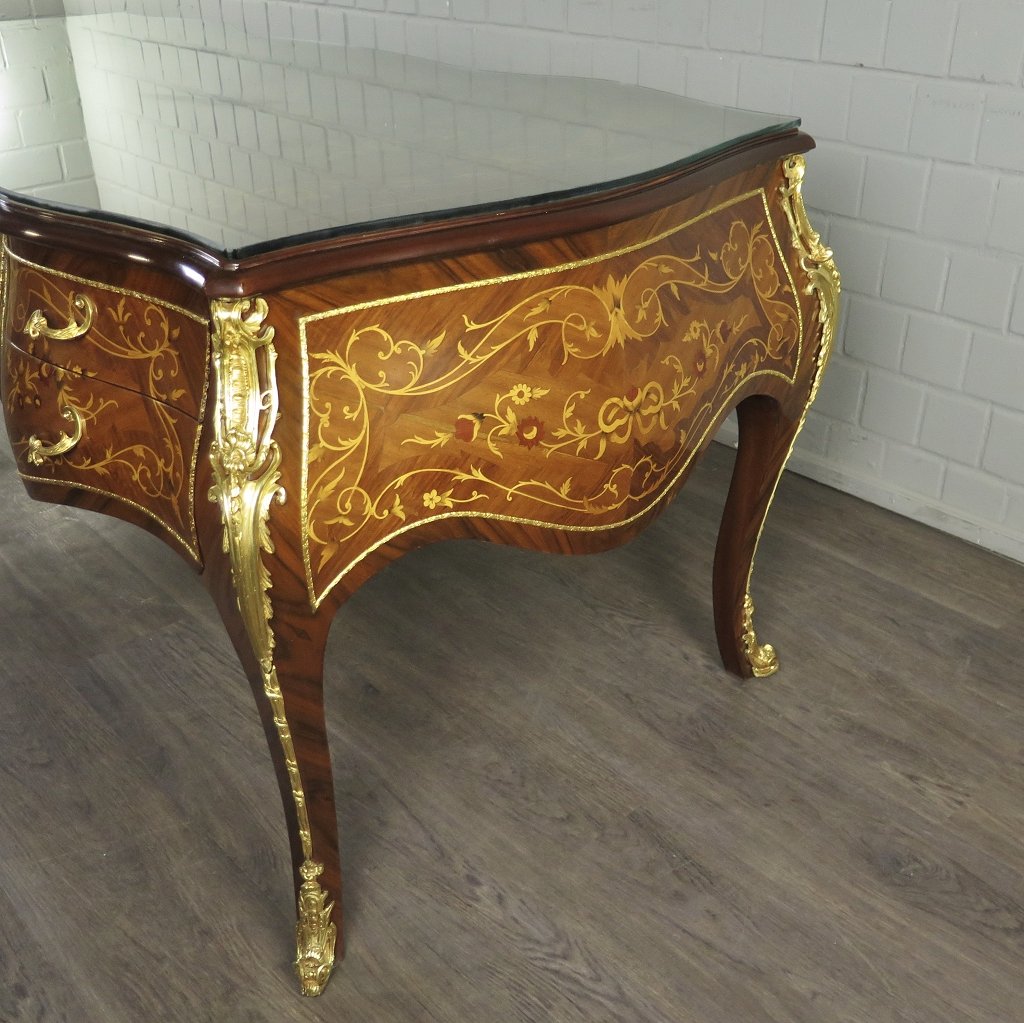Schreibtisch Nussbaum Barockstil 2,00 m