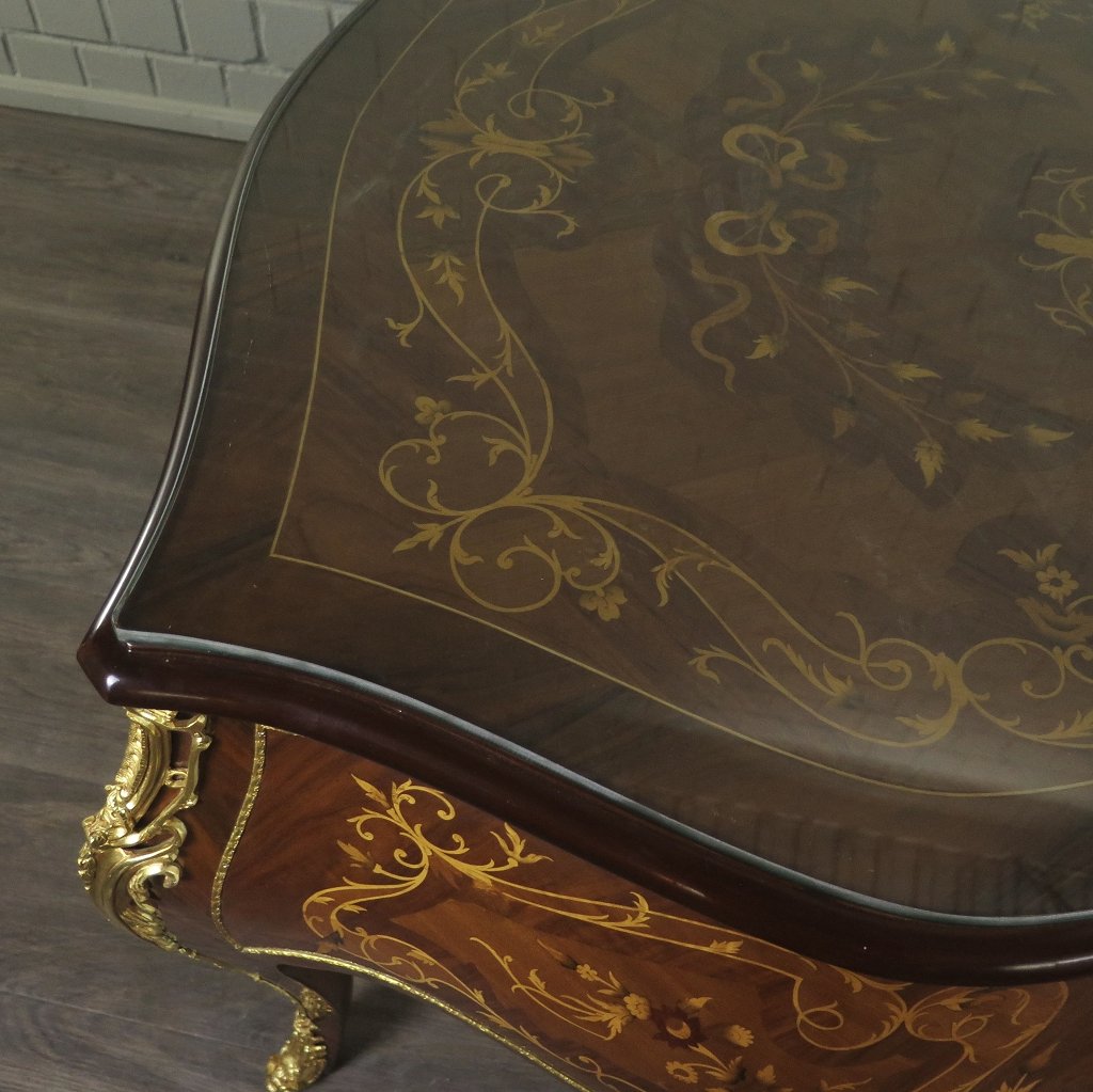 Schreibtisch Nussbaum Barockstil 2,00 m