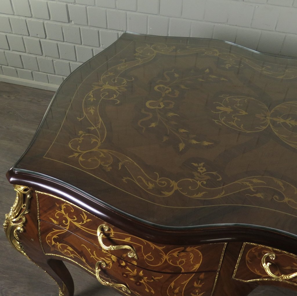 Schreibtisch Nussbaum Barockstil 2,00 m