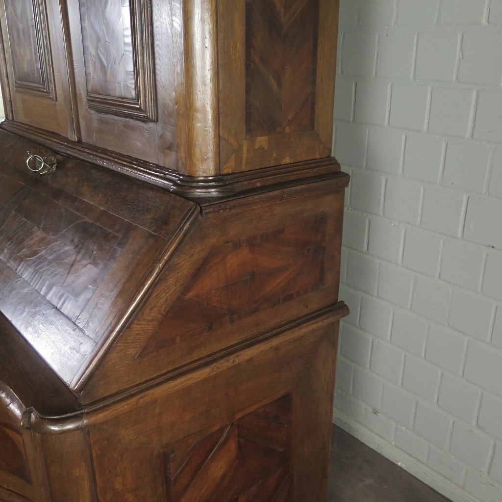 Sekretär Aufsatzsekretär Barock 1780 Eiche Nussbaum