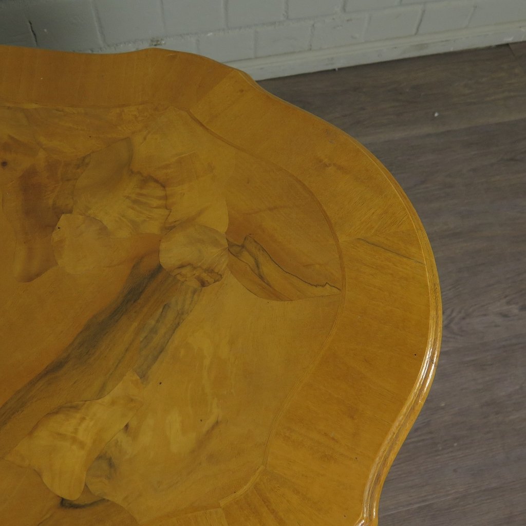 Couchtisch Wohnzimmertisch Gründerzeitstil 1,50 m x 0,90 m Nussbaum