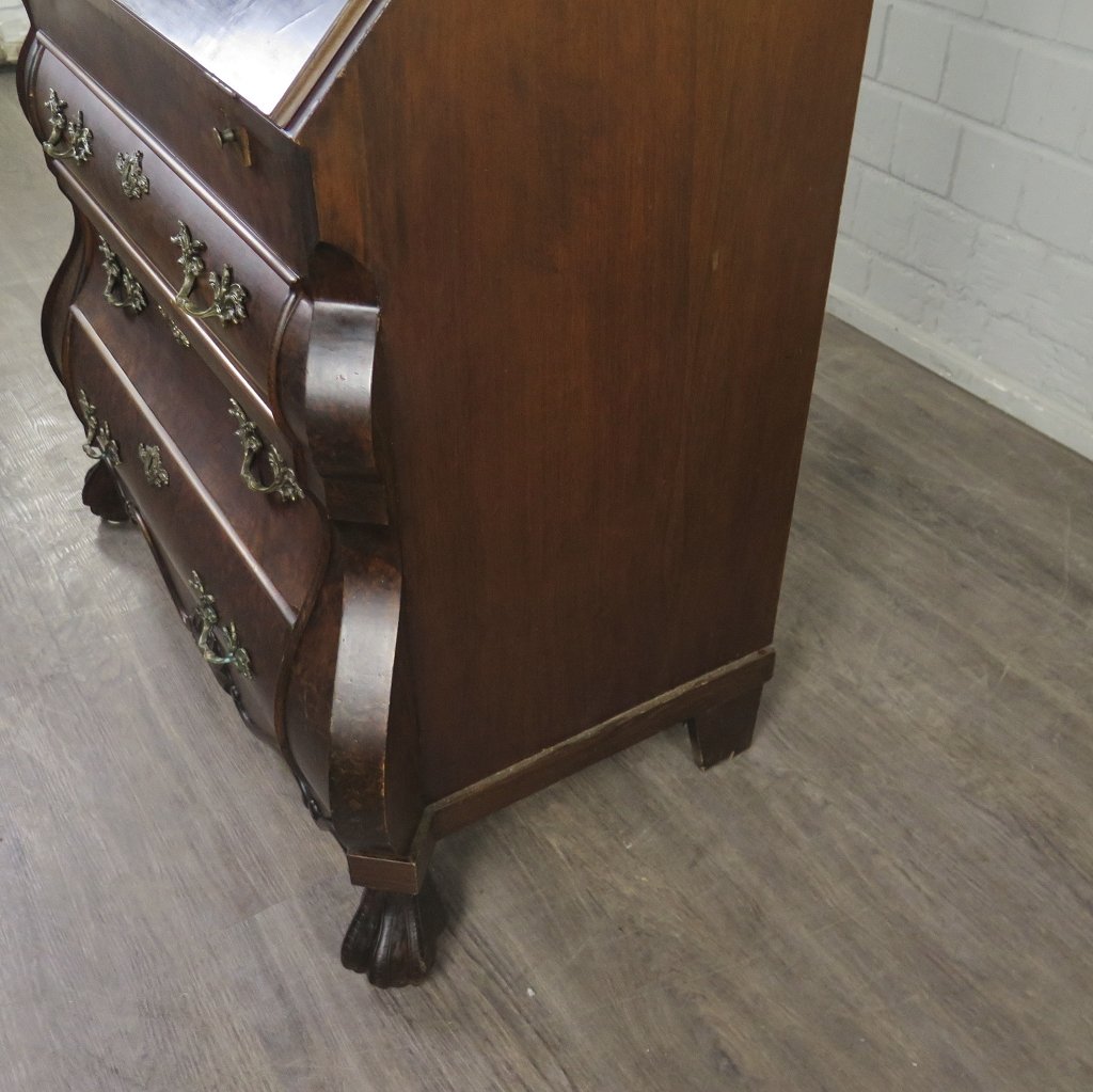 Sekretär Neubarock 1960 Nussbaum