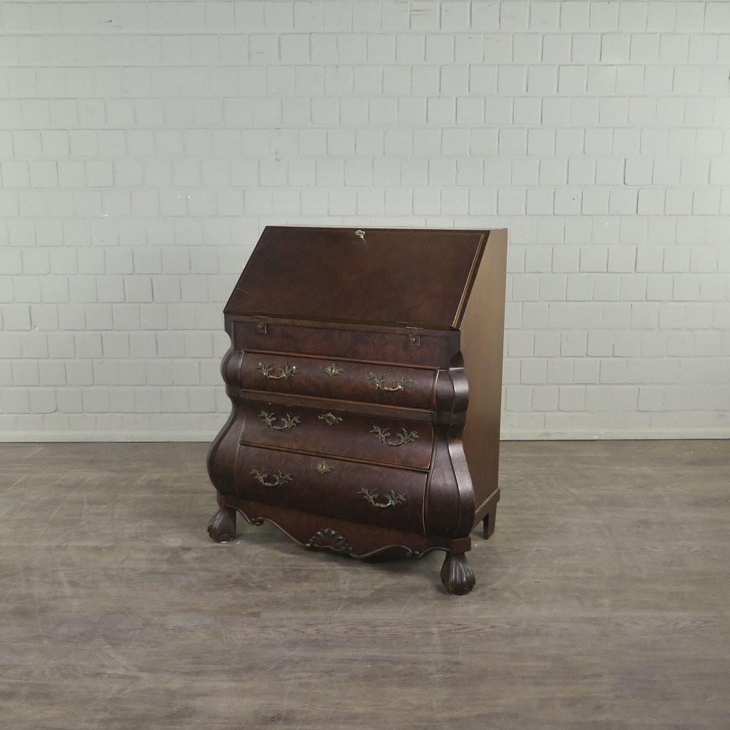 Sekretär Neubarock 1960 Nussbaum