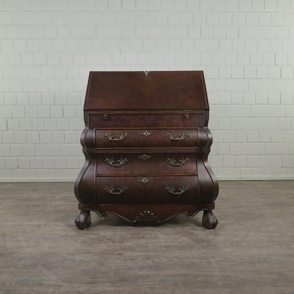 Sekretär Neubarock 1960 Nussbaum