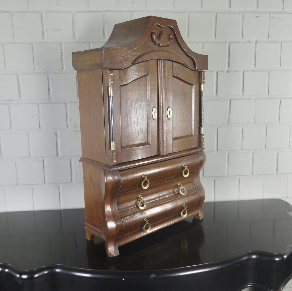 Miniaturkabinettschrank Modellschrank Eiche 0,52 m