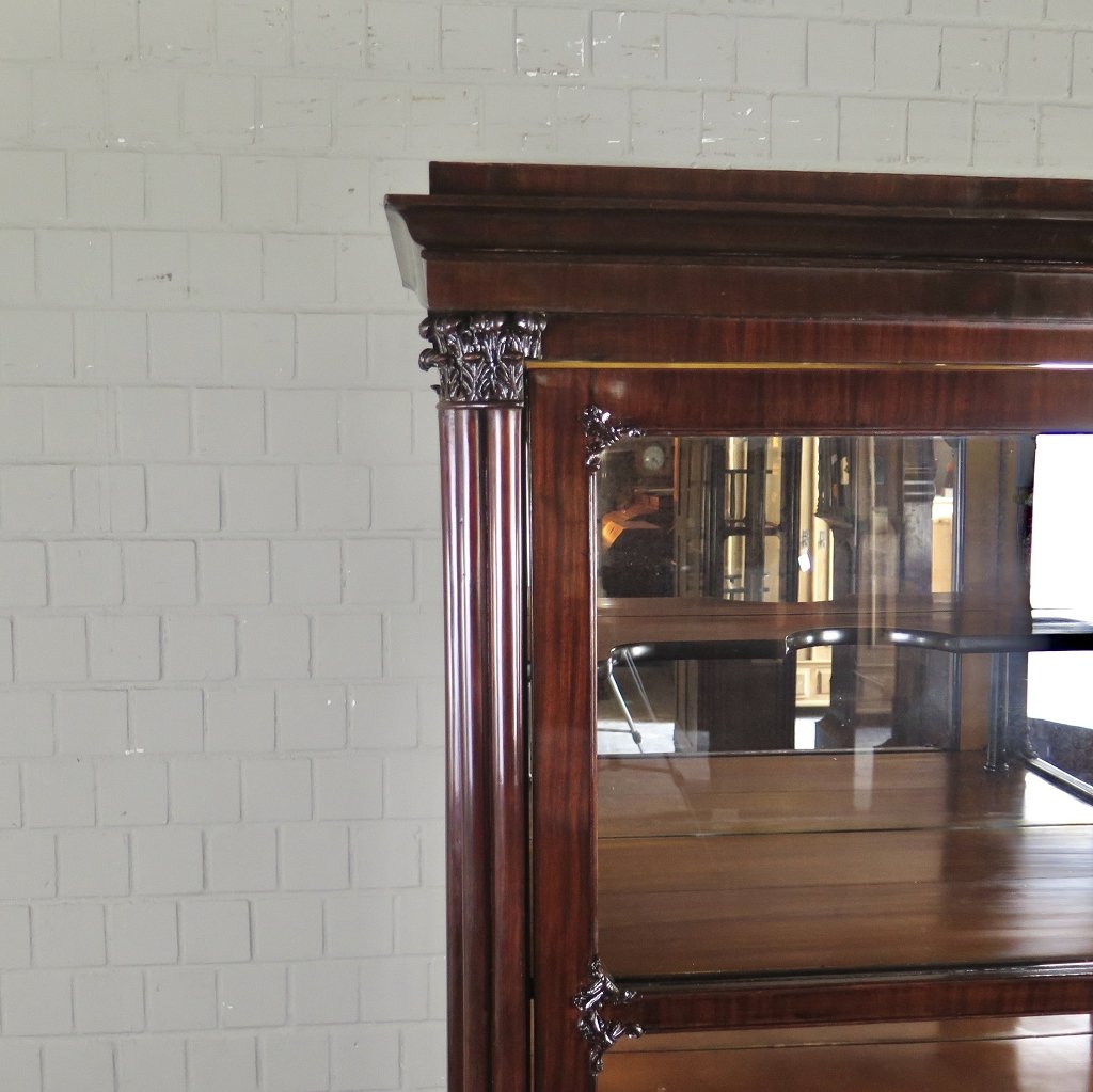Vitrine Schaukasten Biedermeier 1830 Mahagoni