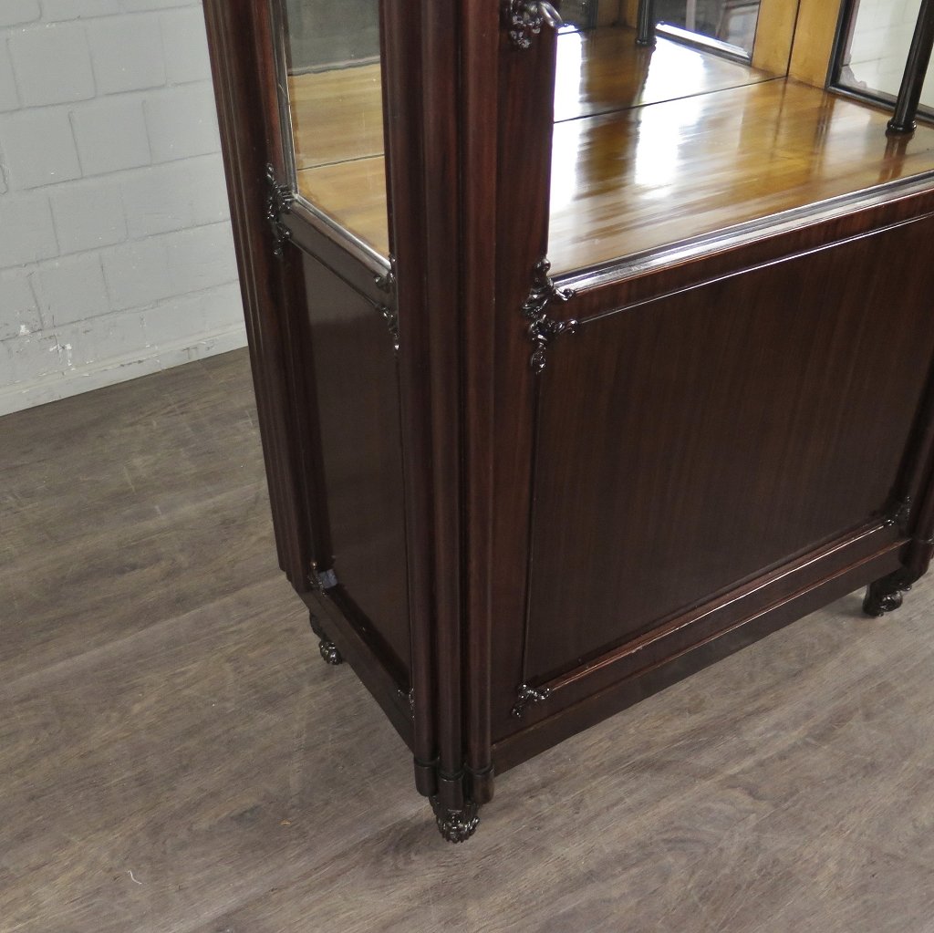 Vitrine Schaukasten Biedermeier 1830 Mahagoni