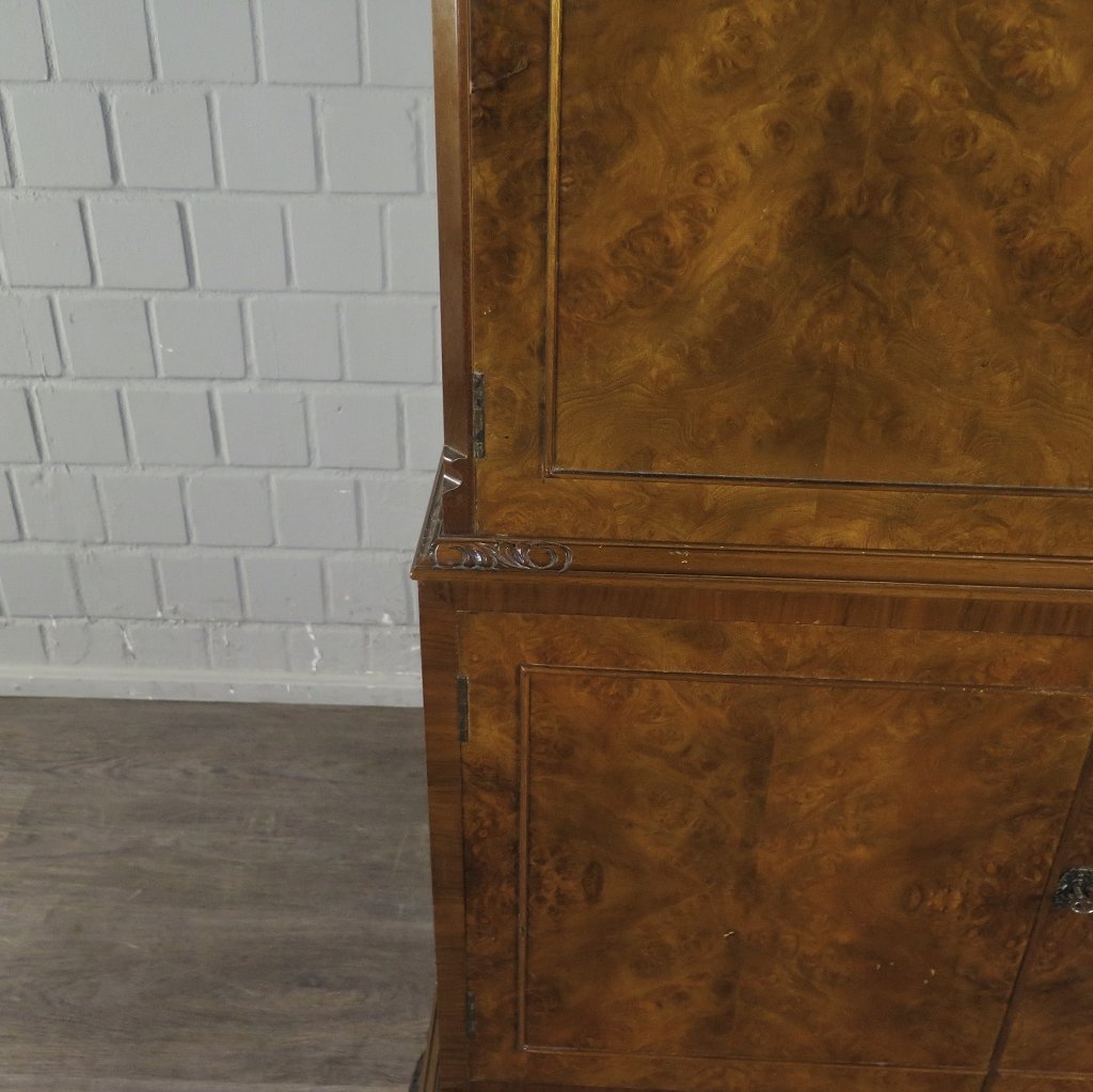 Cocktail-Barschrank Klassische Moderne 1950 Nussbaum