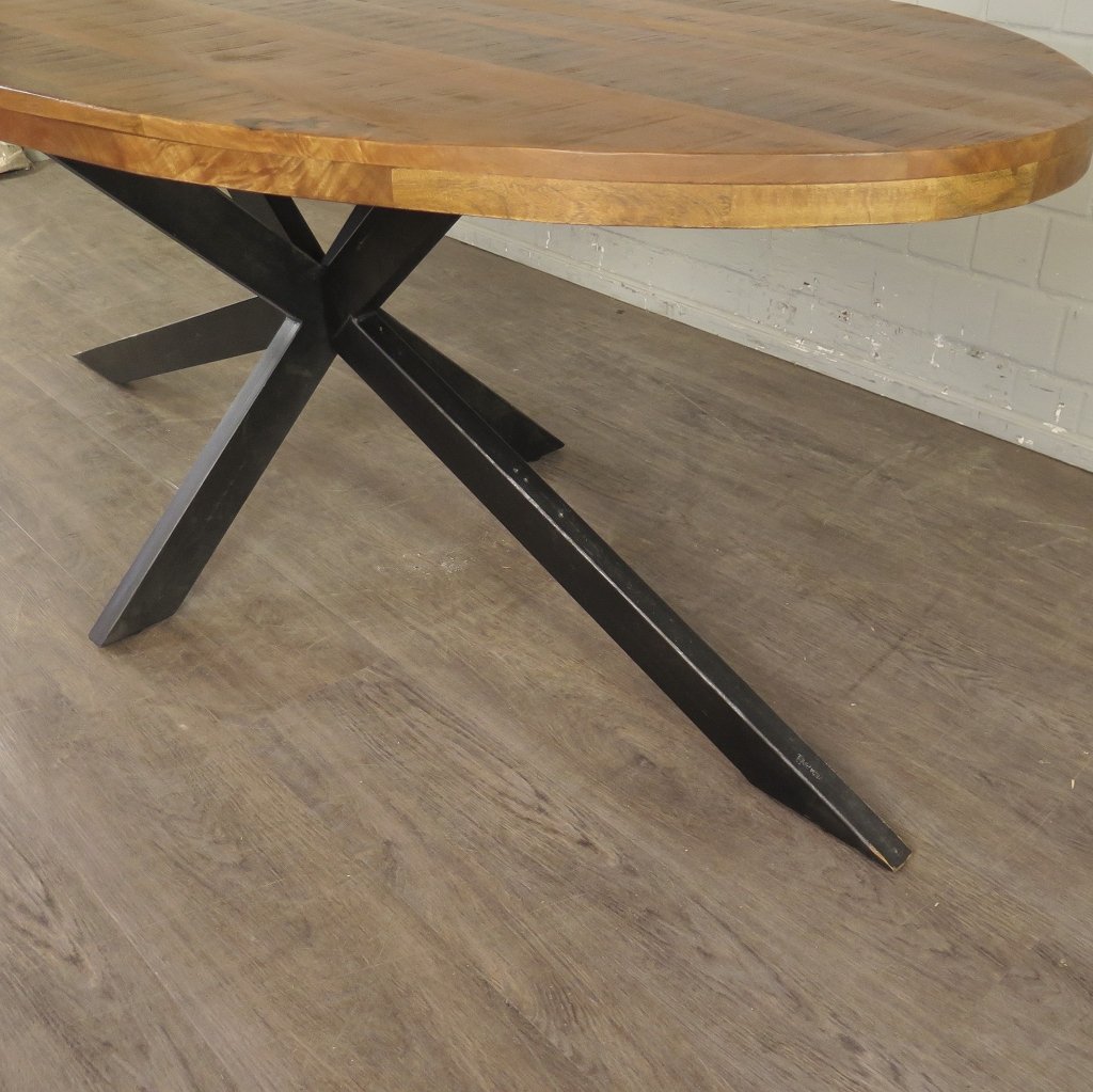 Esstisch Tisch Eiche Oval 2,00 m x 1,00 m