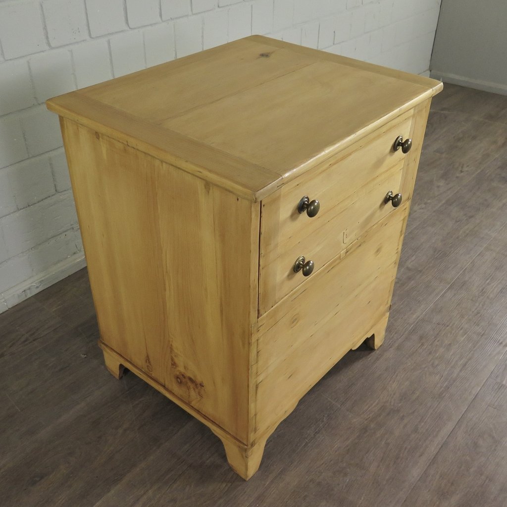 WC-Schrank Toilettenschränkchen Jugendstil 1910 Kiefer