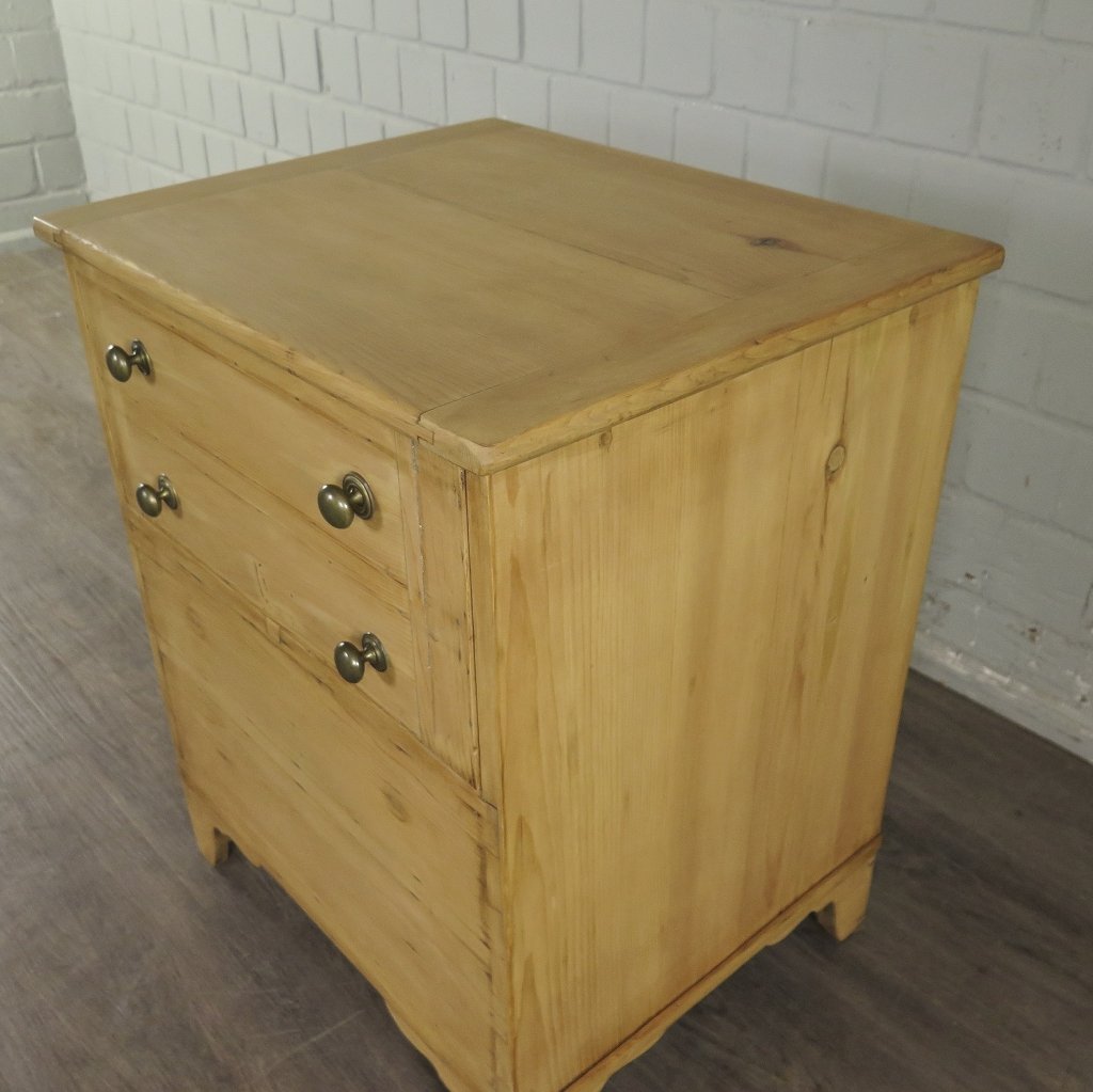 WC-Schrank Toilettenschränkchen Jugendstil 1910 Kiefer