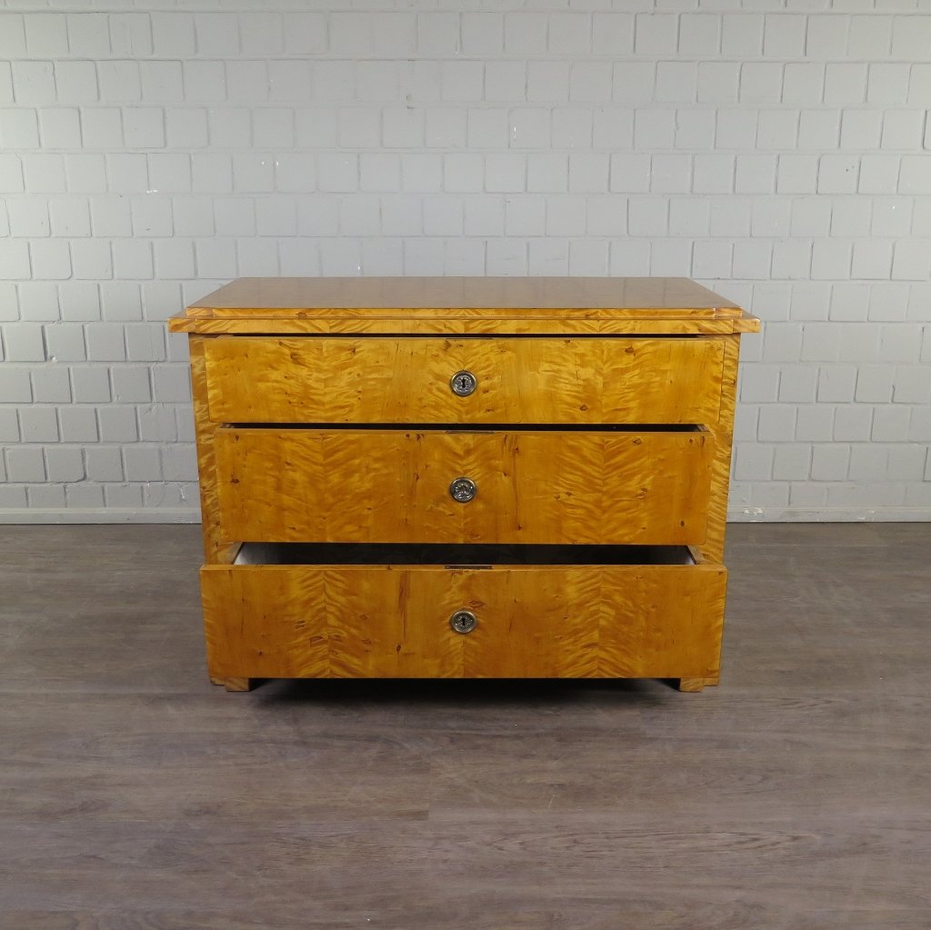 Kommode Biedermeier 1810 Ahorn