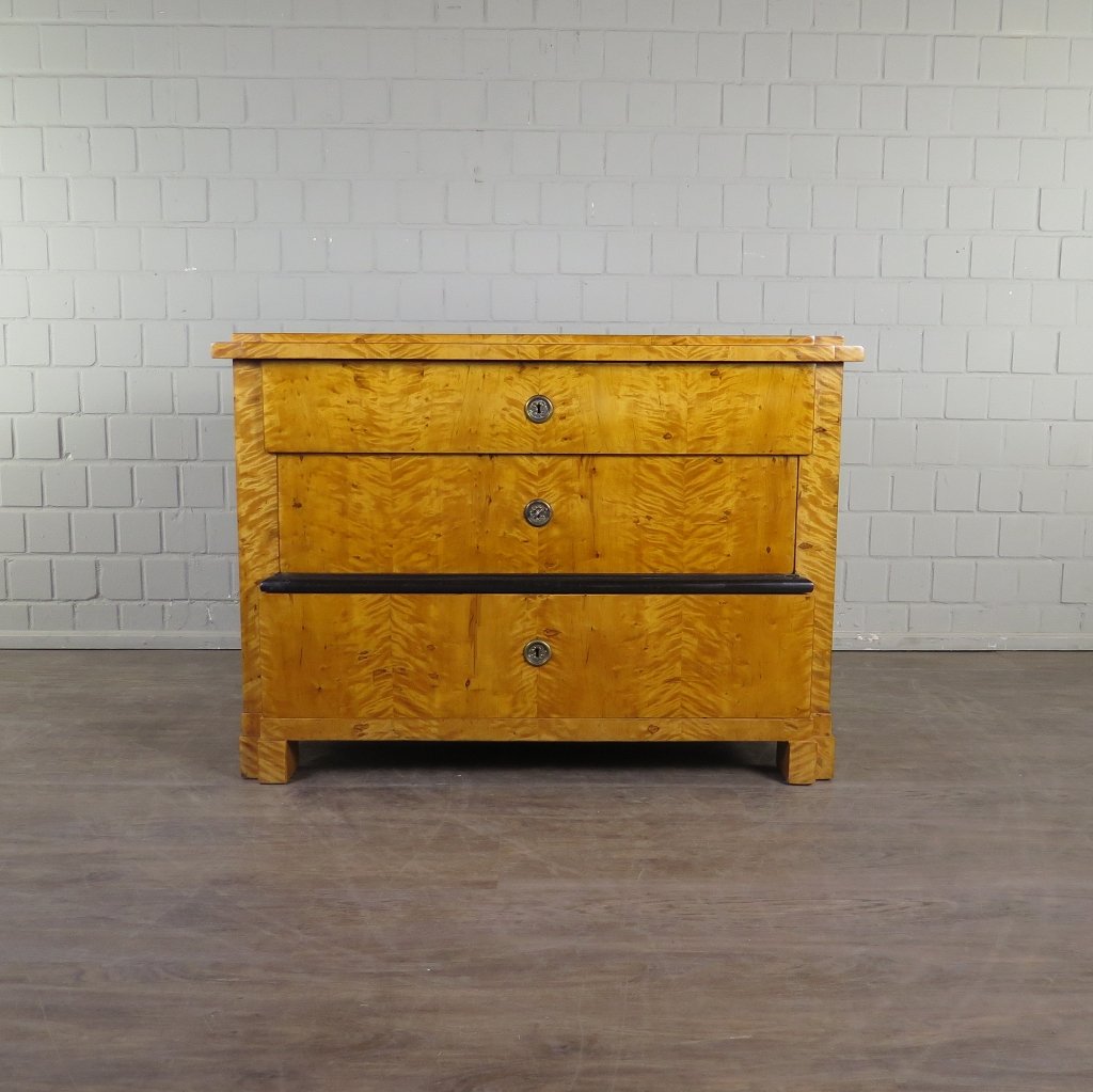 Kommode Biedermeier 1810 Ahorn