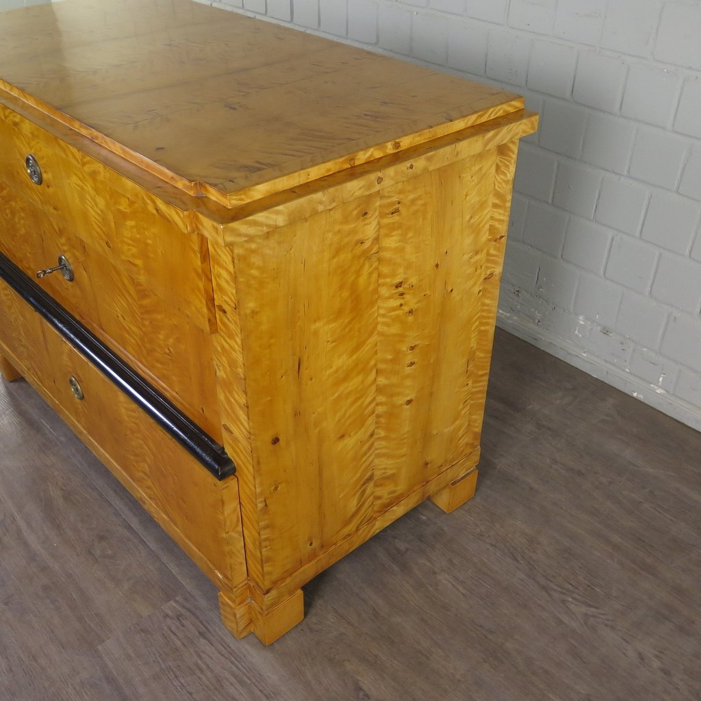 Kommode Biedermeier 1810 Ahorn