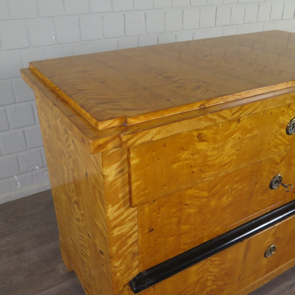 Kommode Biedermeier 1810 Ahorn