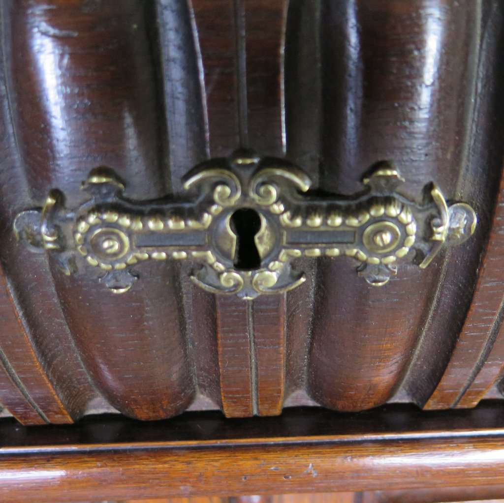 Vertiko Gründerzeit 1880 Eiche