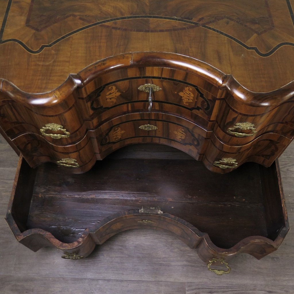 Kommode Barock 1770 Nussbaum