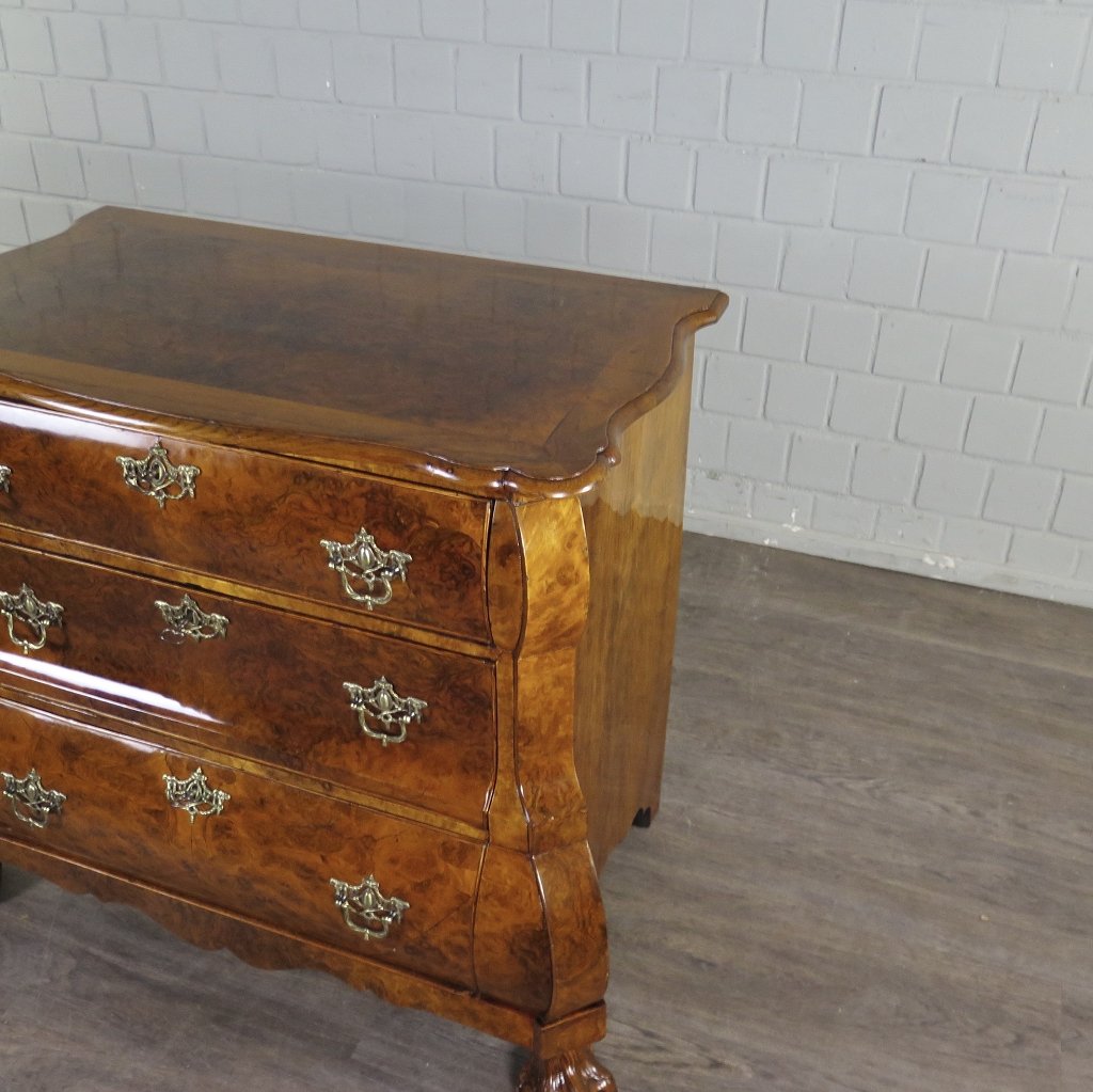 Kommode Barock 1780 Nussbaum