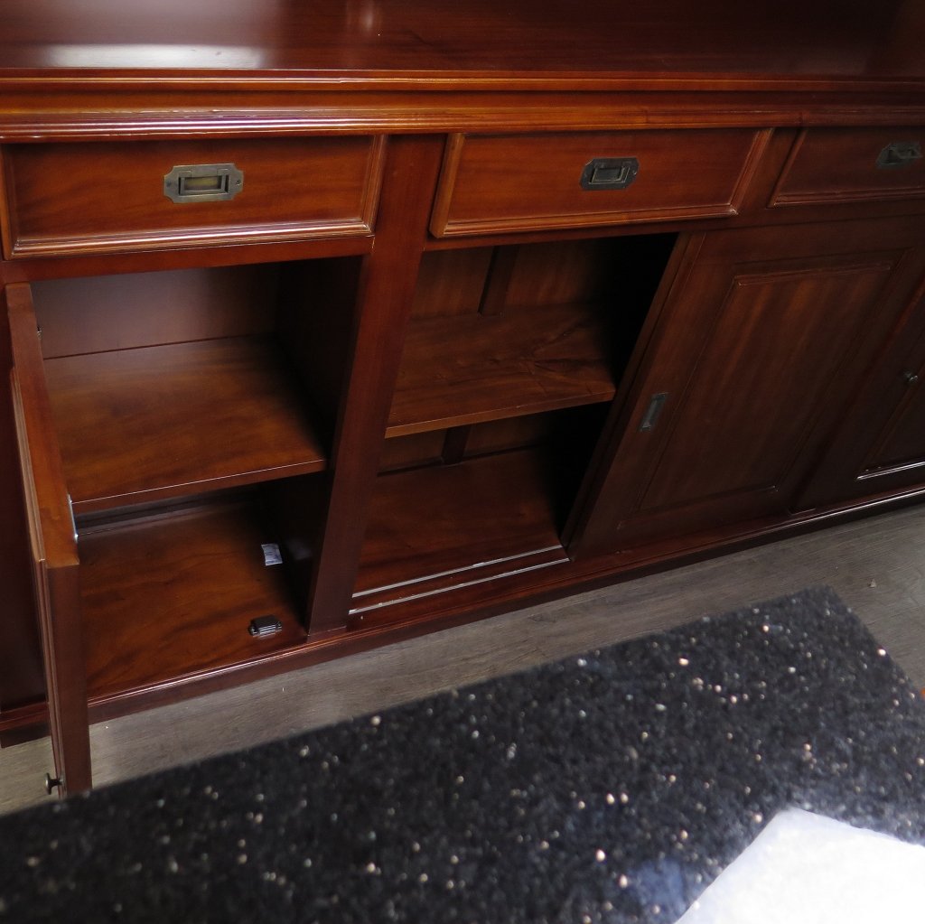 Hausbar Theke Mahagoni 2,35 m