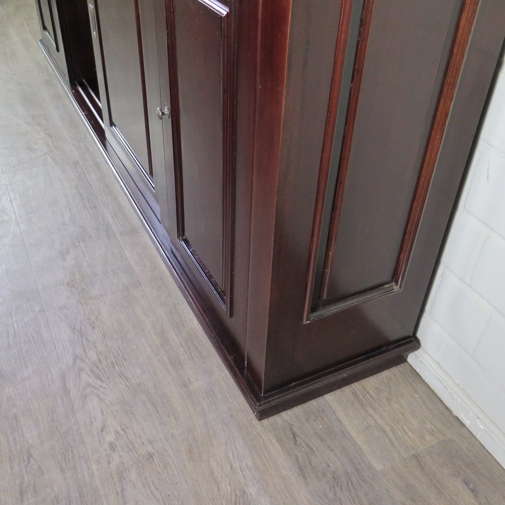 Hausbar Theke Mahagoni 2,35 m