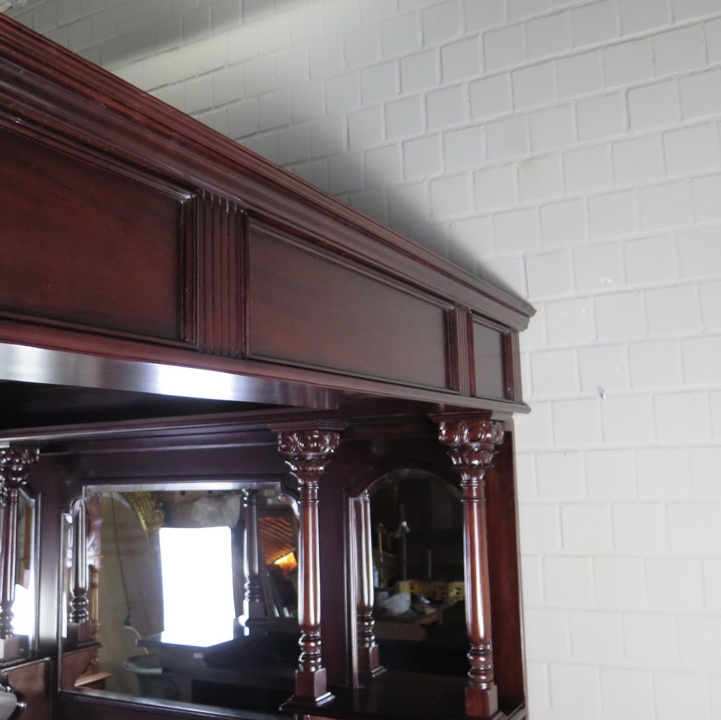Hausbar Theke Mahagoni 2,35 m