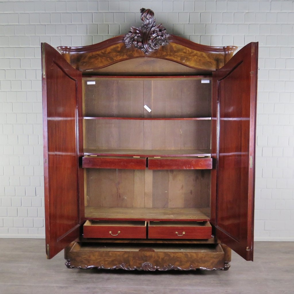 Schrank Kleiderschrank Historismus 1880 Nussbaum Wurzelholz