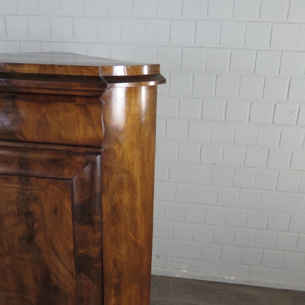Eckschrank Biedermeier 1850 Mahagoni