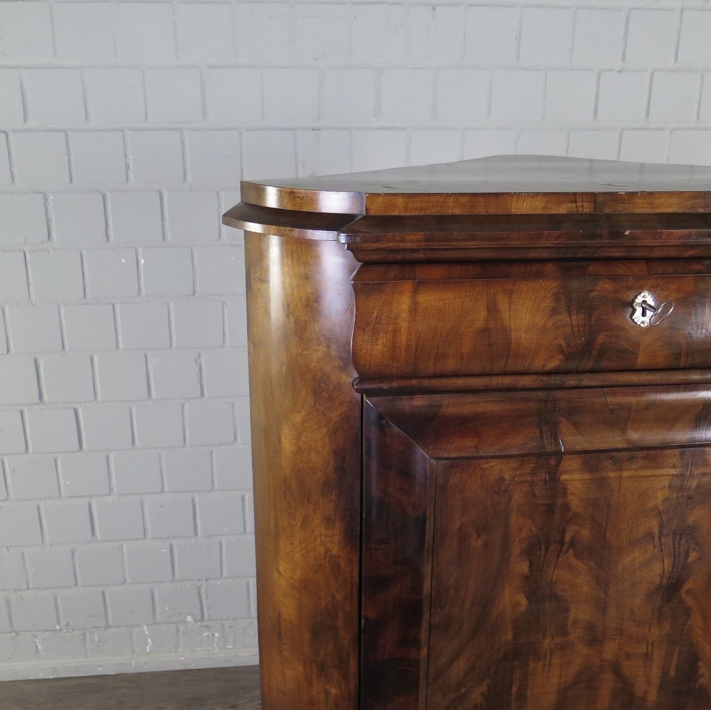 Eckschrank Biedermeier 1850 Mahagoni