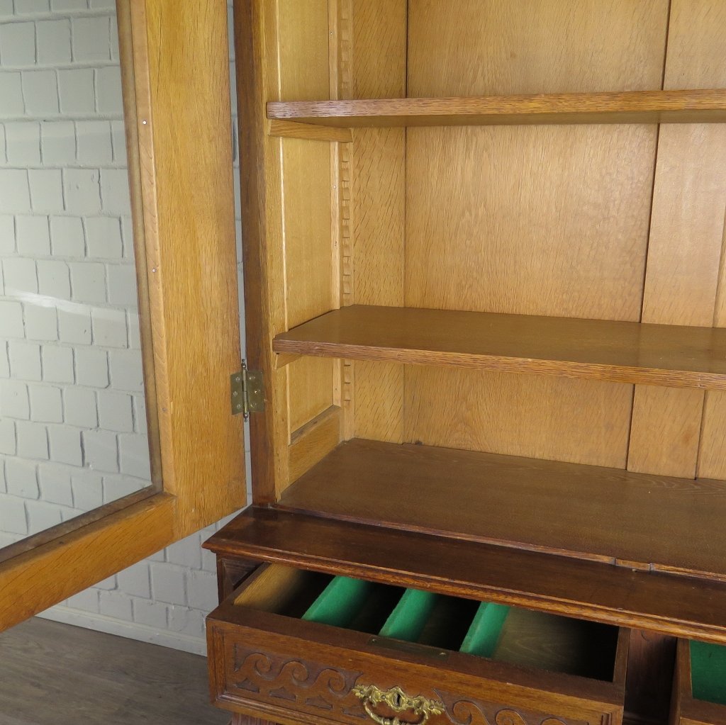 Vitrine mit Truhenbank Schrank Gründerzeit 1880 Eiche
