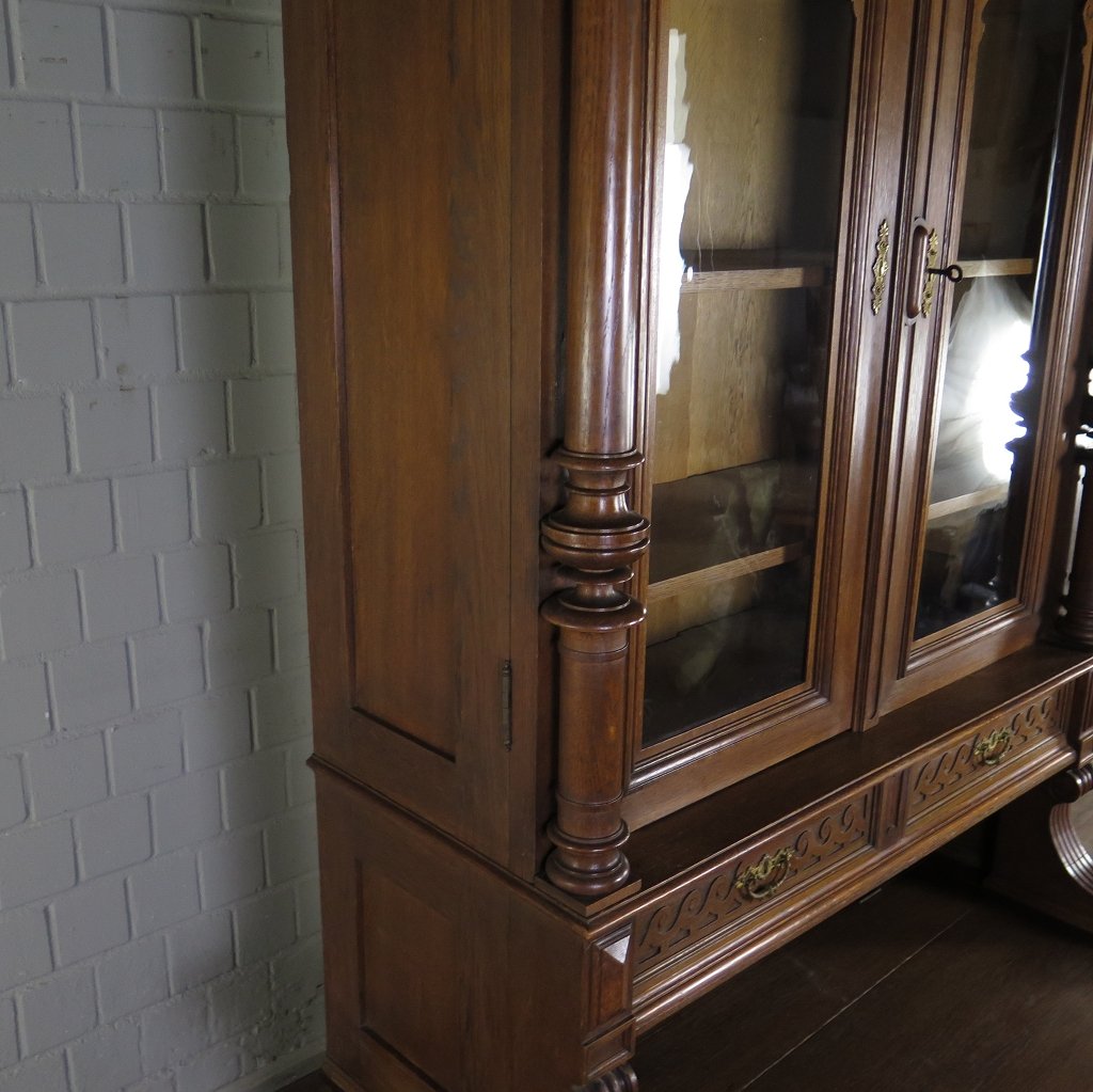 Vitrine mit Truhenbank Schrank Gründerzeit 1880 Eiche