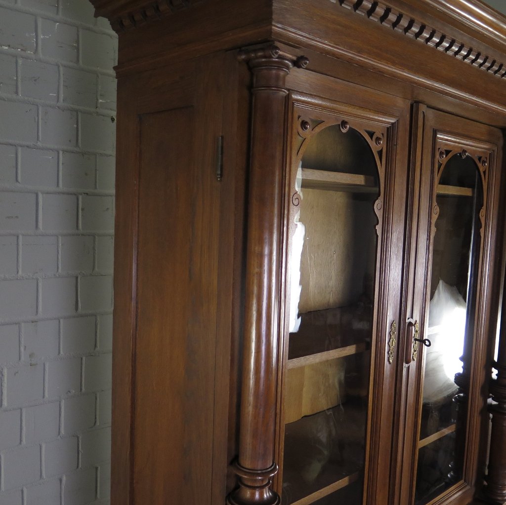 Vitrine mit Truhenbank Schrank Gründerzeit 1880 Eiche