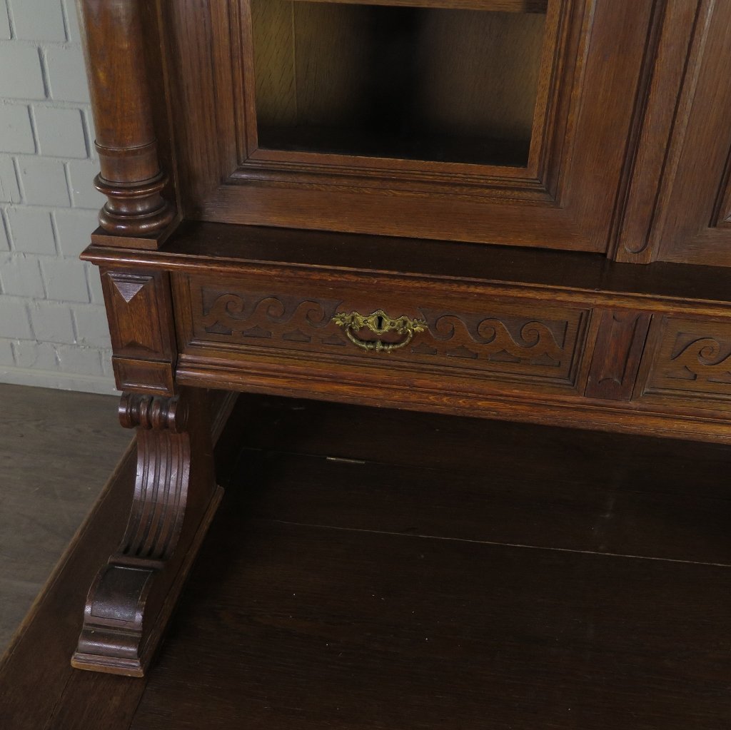 Vitrine mit Truhenbank Schrank Gründerzeit 1880 Eiche